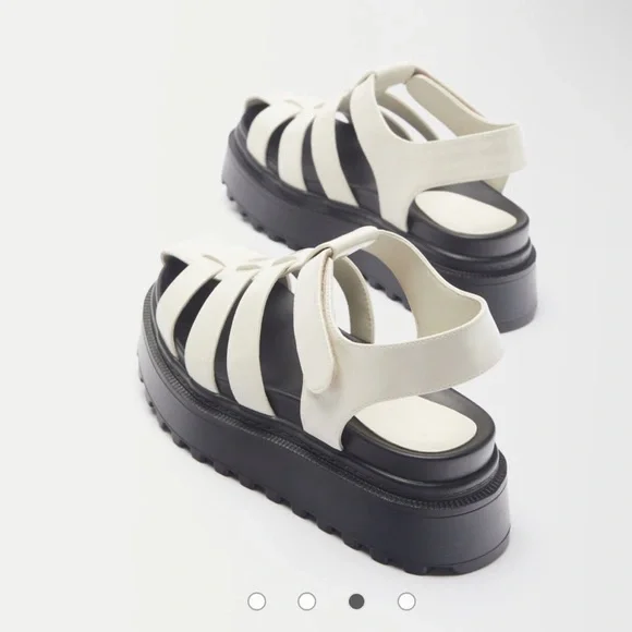 NEW Women's Y2K Lug Sole Fisherman Cage Sandals Fit As Size 9 EU 38 Bershka NWT - Picture 3 of 14